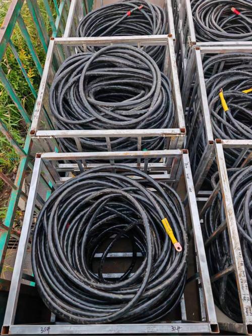 可为各用电单位如工厂,建筑工地,高速公路,桥梁施工,学校,住宅小区